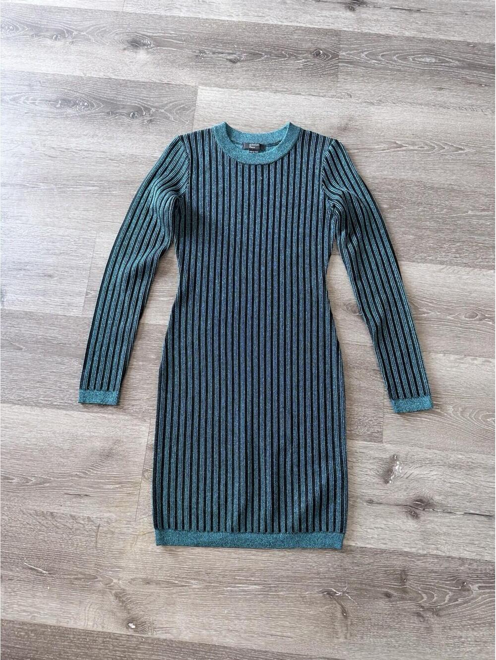 GUESS by Marciano‎ Tessa Rib Sweater Dress Size Small - Picture 2 of 8
